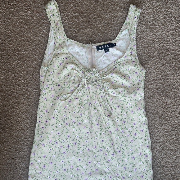 Motel Rocks Green Ribbed Midi Bodycon Dress - Picture 2 of 6